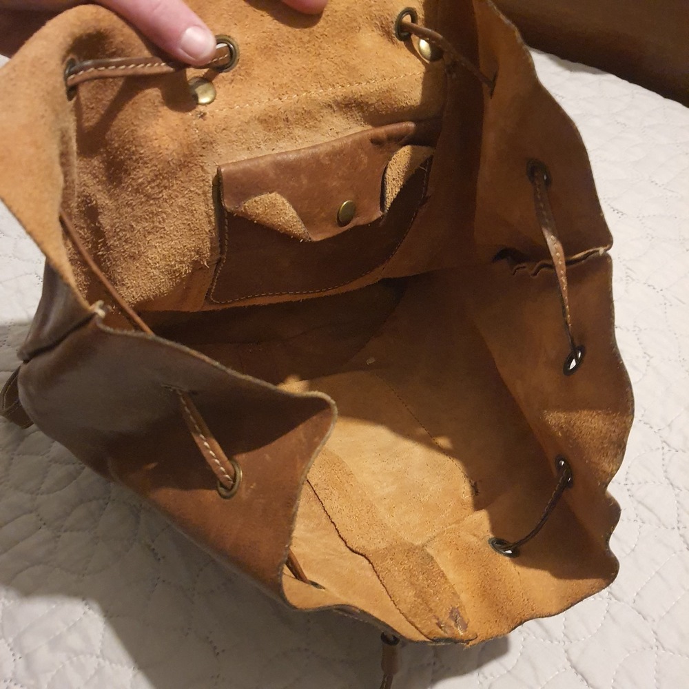 Patricia Nash Italian Leather Backpack Tan Convertible Flap Drawstring Casual - Picture 7 of 13